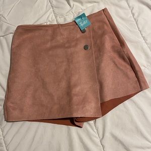 [SOLD] Kate’s suede skort - new w/ tags